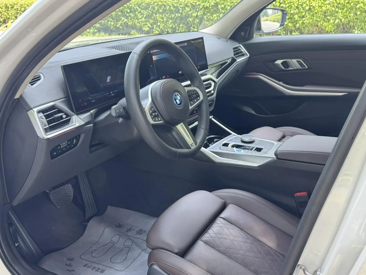 BMW BMW i3 eDrive40L Yao Ye Set