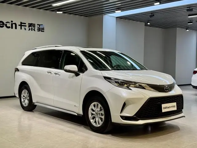 TOYOTA Grevia Smart electric hybrid dual engine 2.5L two-wheel drive comfort version
