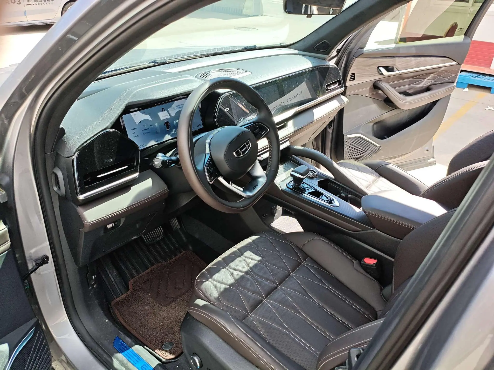 Geely Xingyue L 2.0TD two-wheel drive cloud version