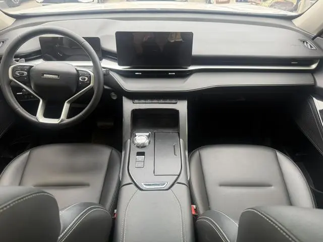 Haval Haval H6 The third generation 1.5 GDIT automatic Max version
