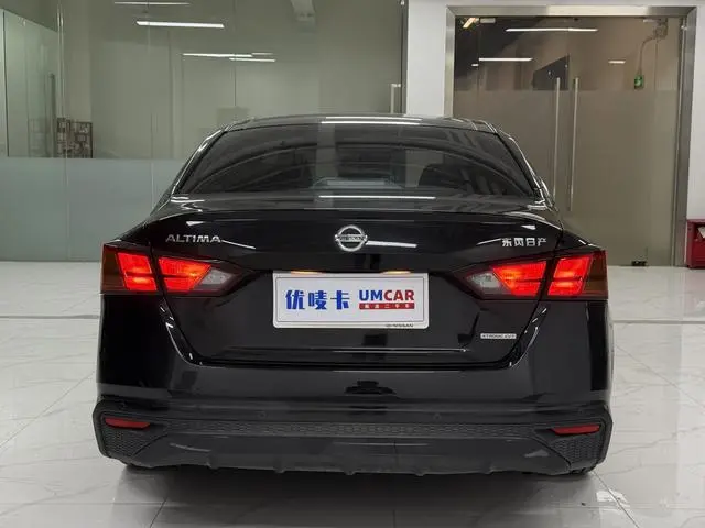 Nissan Teana 2.0 L XL Upper AD1 Smart Line Pilot Edition