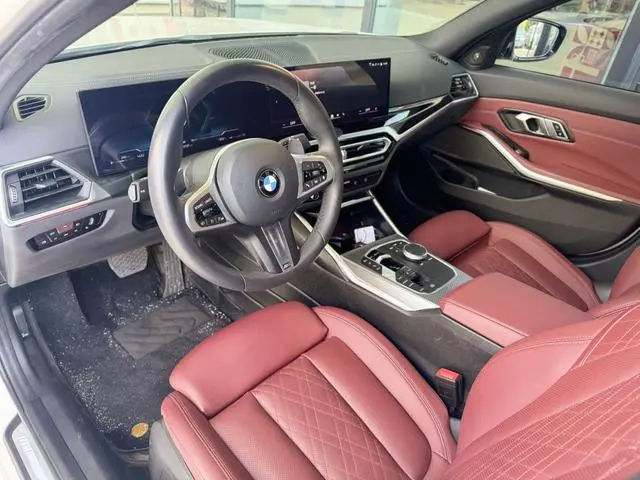 BMW BMW 3 Series 325i M Sports Yao Ye Suit