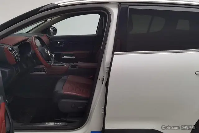 Citroen Tianyi C5 AIRCROSS 350THP luxury