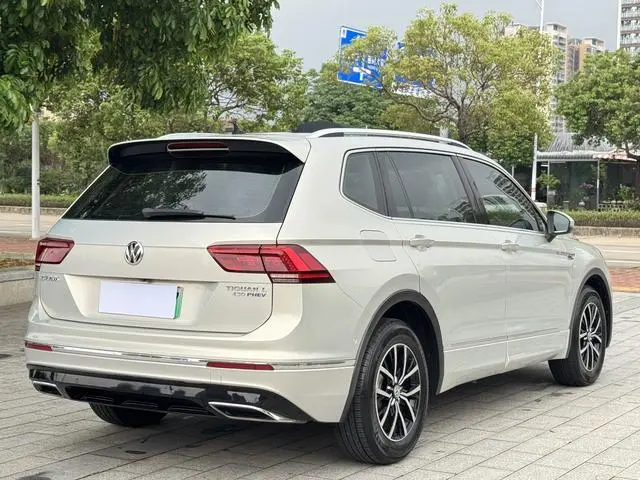 Volkswagen Tiguan L PHEV 430PHEV Hybrid Ultimate Edition