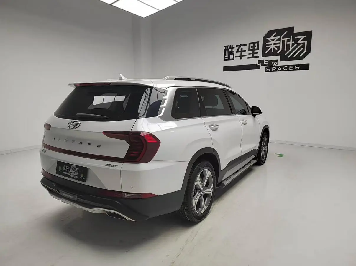 Hyundai Shengda 380 TGDi GLS automatic two-wheel drive deluxe Edition
