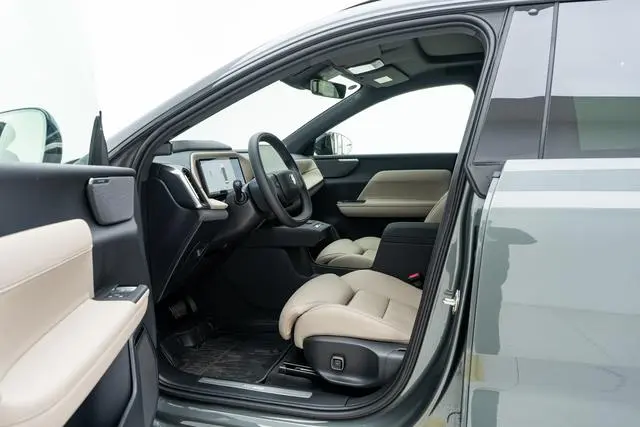 Volvo Volvo XC70 Four-wheel drive, long battery life, Ultra