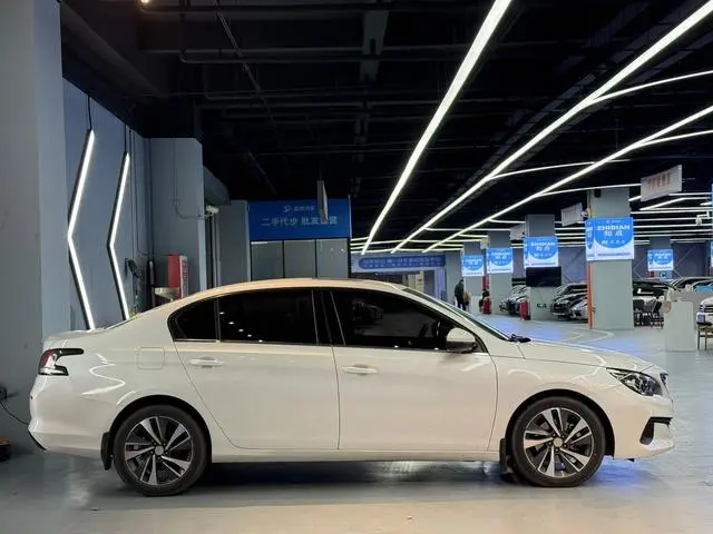 Peugeot Peugeot 408 360THP 10th Anniversary Edition