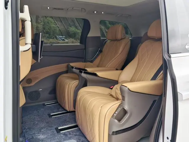 Denza Denza D9 DM 970 four-wheel drive flagship