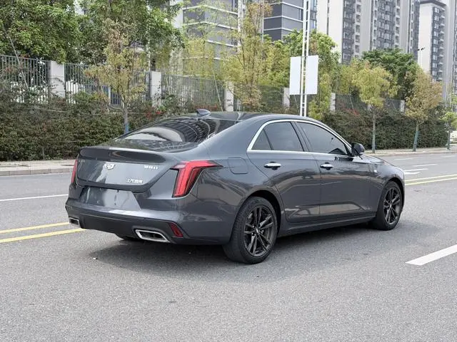 Cadillac Cadillac CT4 28T luxury