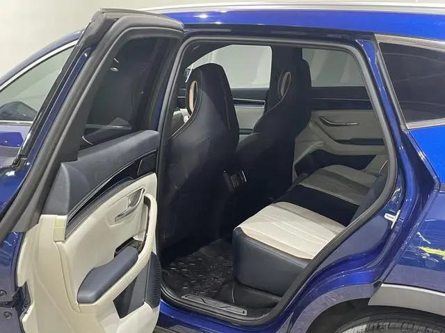 BYD Song PLUS DM DM-i 110KM two-wheel drive flagship PLUS