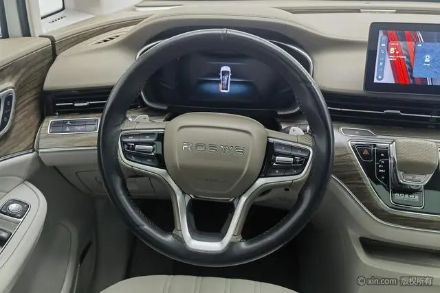 Roewe Roewe iMAX8 400TGI Premium Edition
