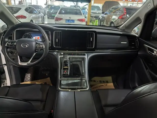 GAC Trumpchi M8 Lingxiu Series 390T Exclusive Edition