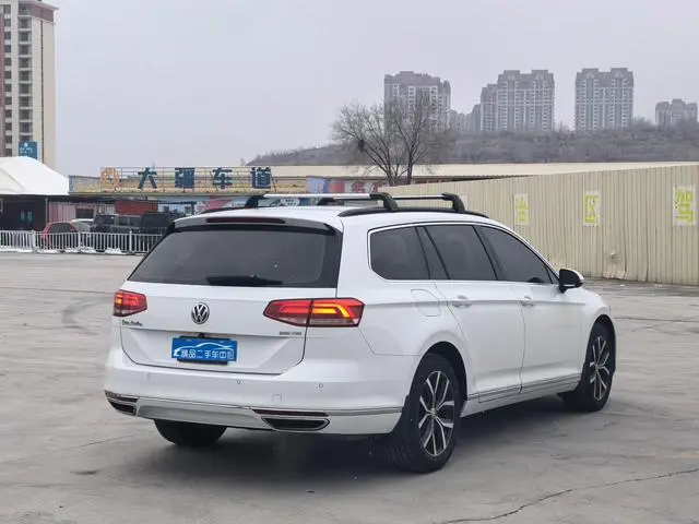 Volkswagen Wei Lan 380TSI two-wheel drive comfort version