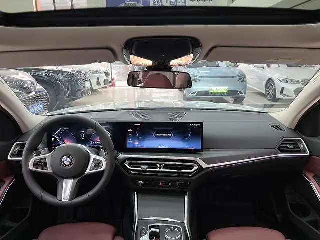 BMW BMW 3 Series 325i M sports suit