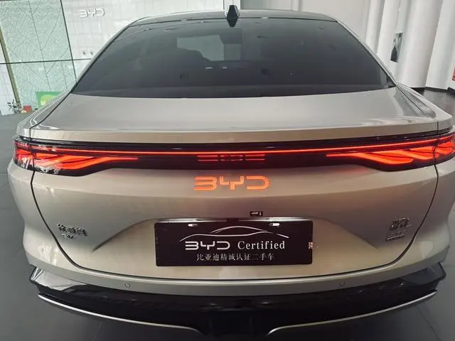 BYD Han L EV 601KM four-wheel drive lidar flagship type