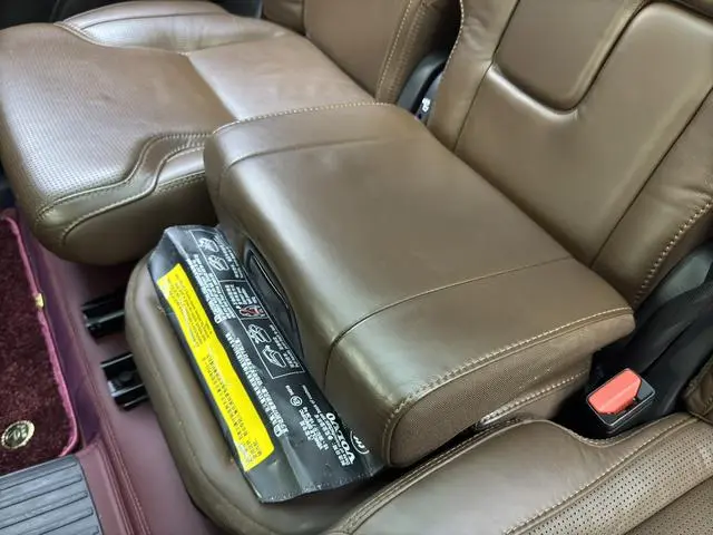 Volvo Volvo XC90 PHEV E-drive hybrid T8 Zhizun Edition 7-seater Country V