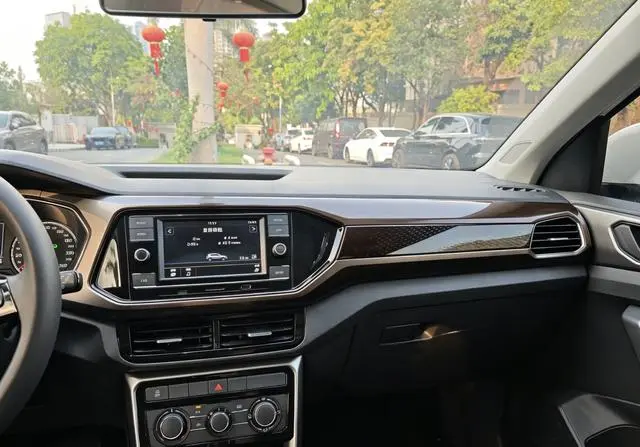 Volkswagen Tu Kai 280TSI DSG Comfort Edition
