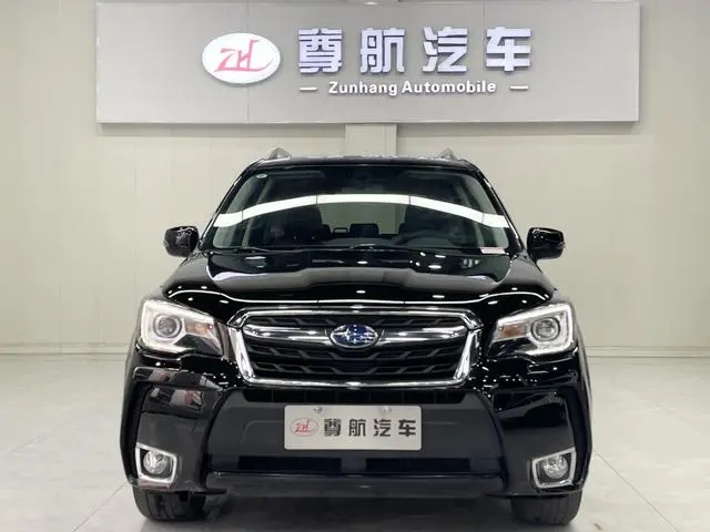 Subaru FORESTER Forester 2.5i Premium Navigation Version