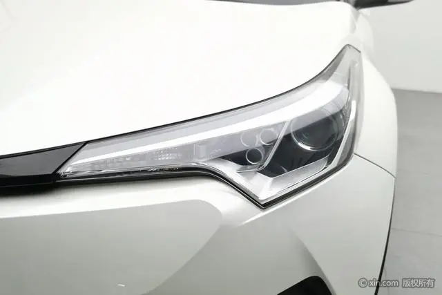 TOYOTA IZOA 2.0L Yichi Edition Country VI
