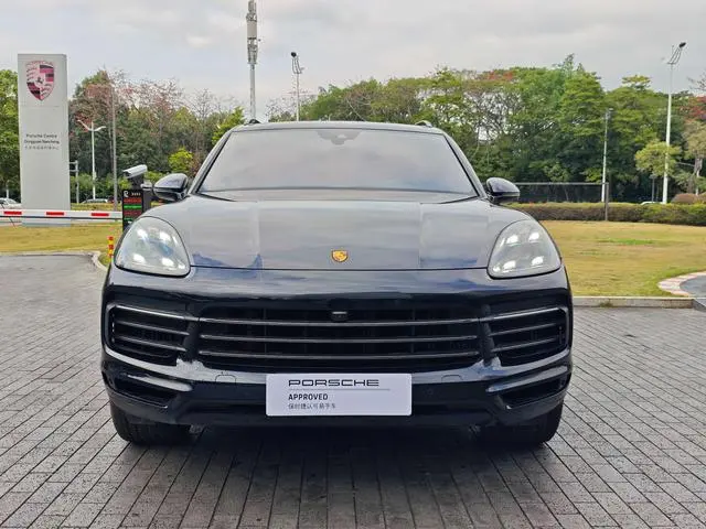 Porsche Cayenne Cayenne 3.0T Platinum Edition