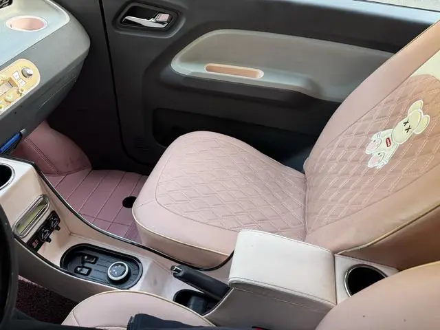 Wuling Wuling Hongguang MINIEV Macaron Premium Lithium Iron Phosphate