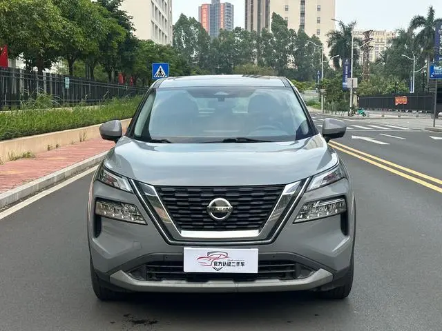 Nissan Qijun VC-Turbo 300 CVT 2WD Deluxe Edition