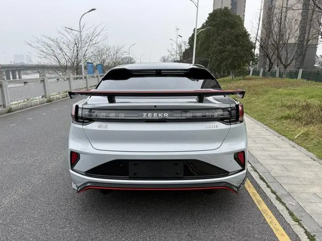 ZEEKR ZEEKR 001 FR 100kWh four-wheel drive
