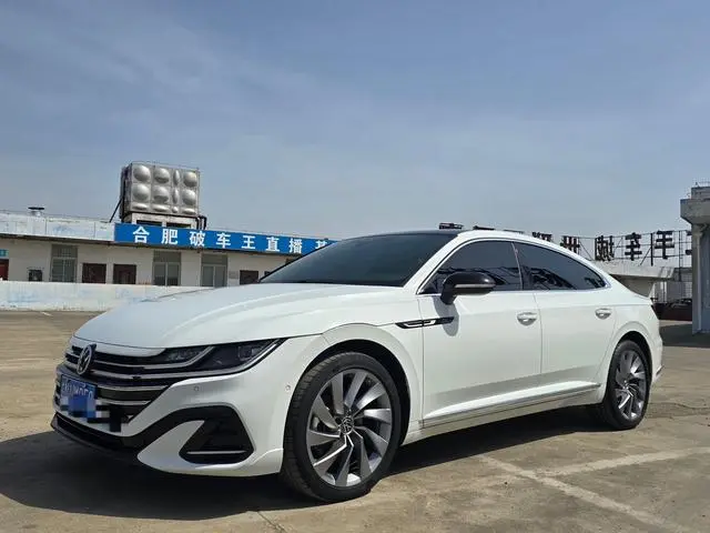 Volkswagen Volkswagen CC 380TSI eye-catching version