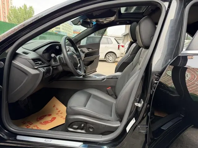 Cadillac Cadillac CT4 28T luxury