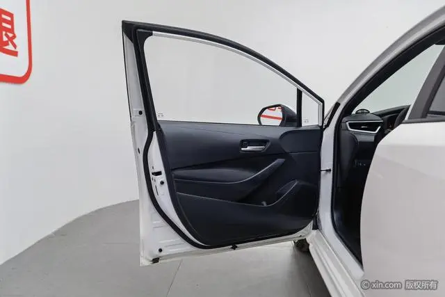 TOYOTA Lei Ling 185T CVT Deluxe Edition