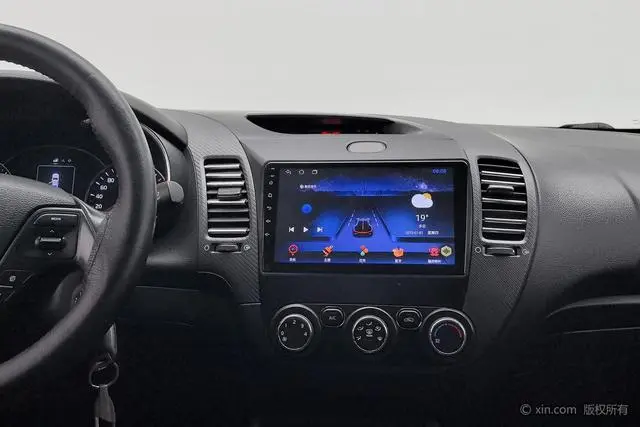 Kia Kia K3 1.6L manual GLS