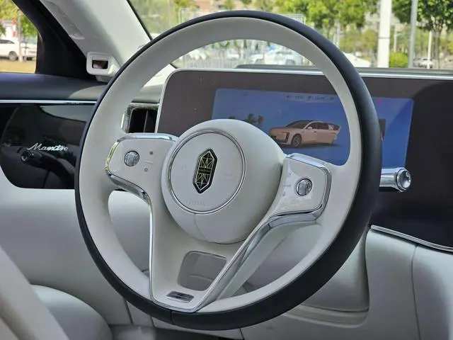 MAEXTRO Zunjie S800 Extended Range Xinghui Executive Edition 4 Seats