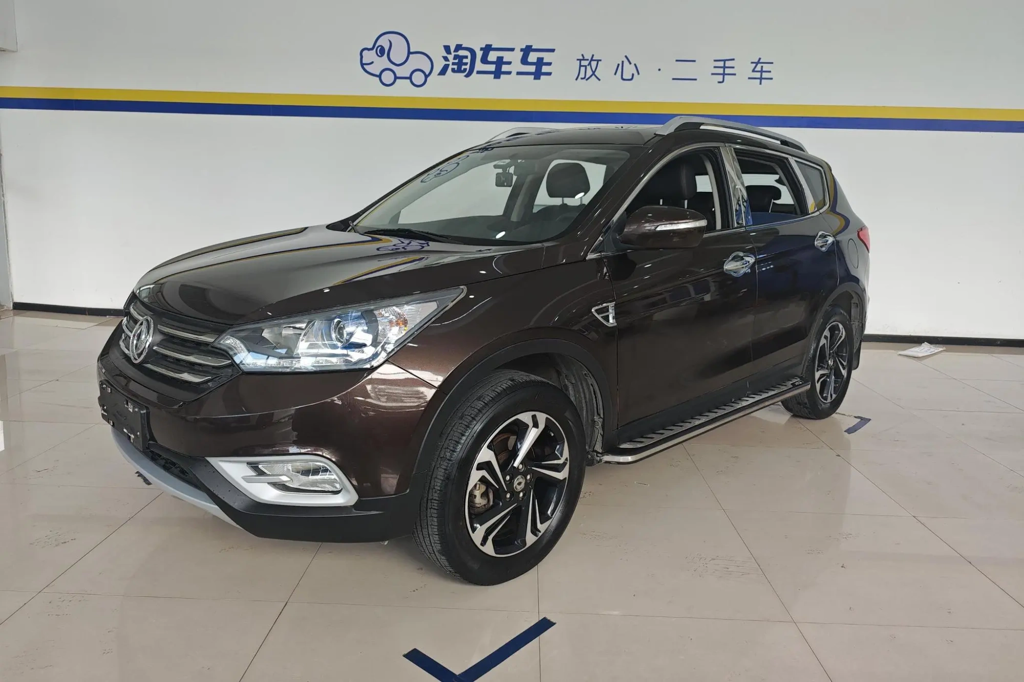 Dongfeng Fengshen Dongfeng Fengshen AX7 1.4T manual Zhiyue type