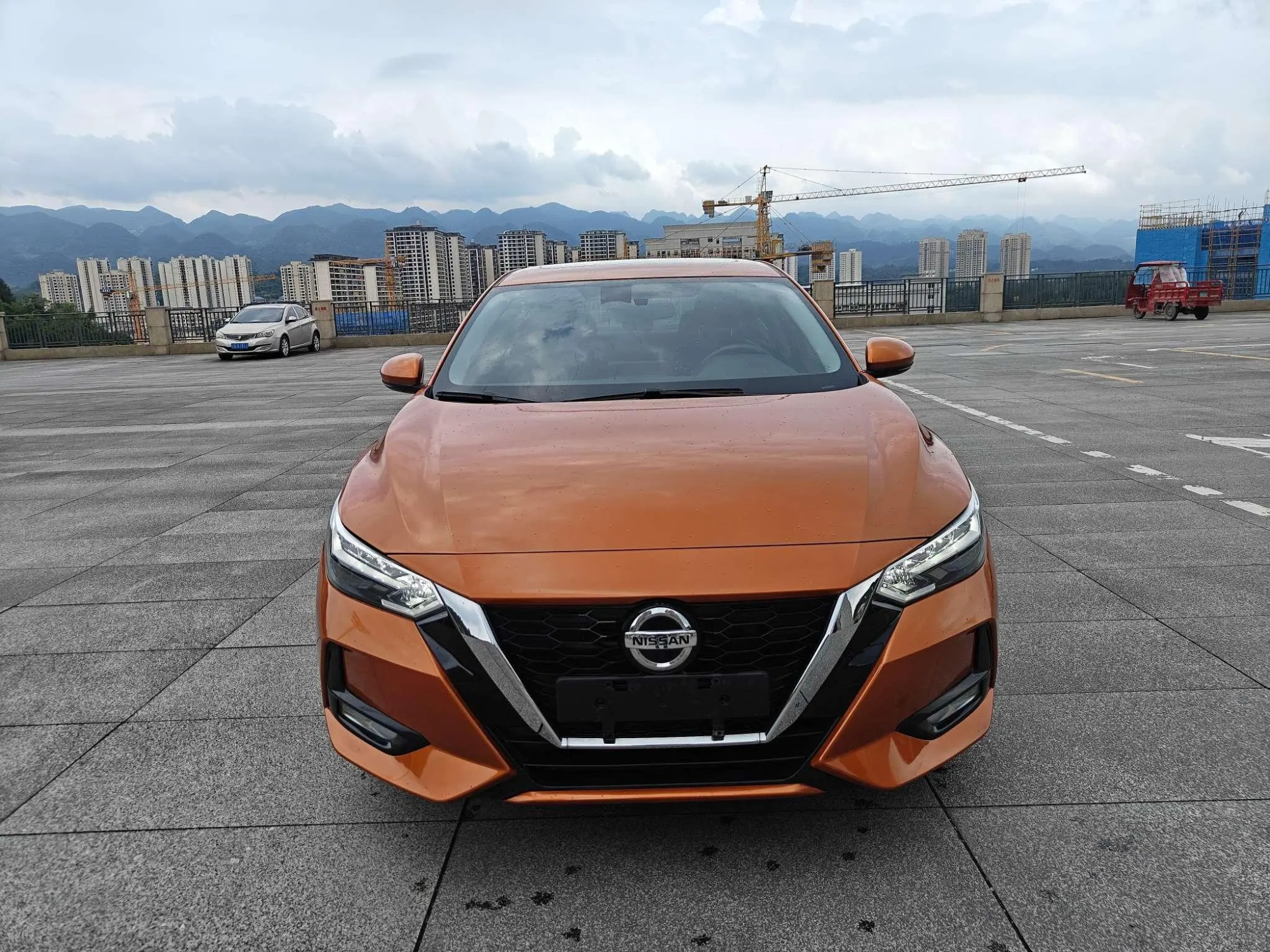 Nissan Xuan Yi 1.6L XL CVT Enjoy Edition