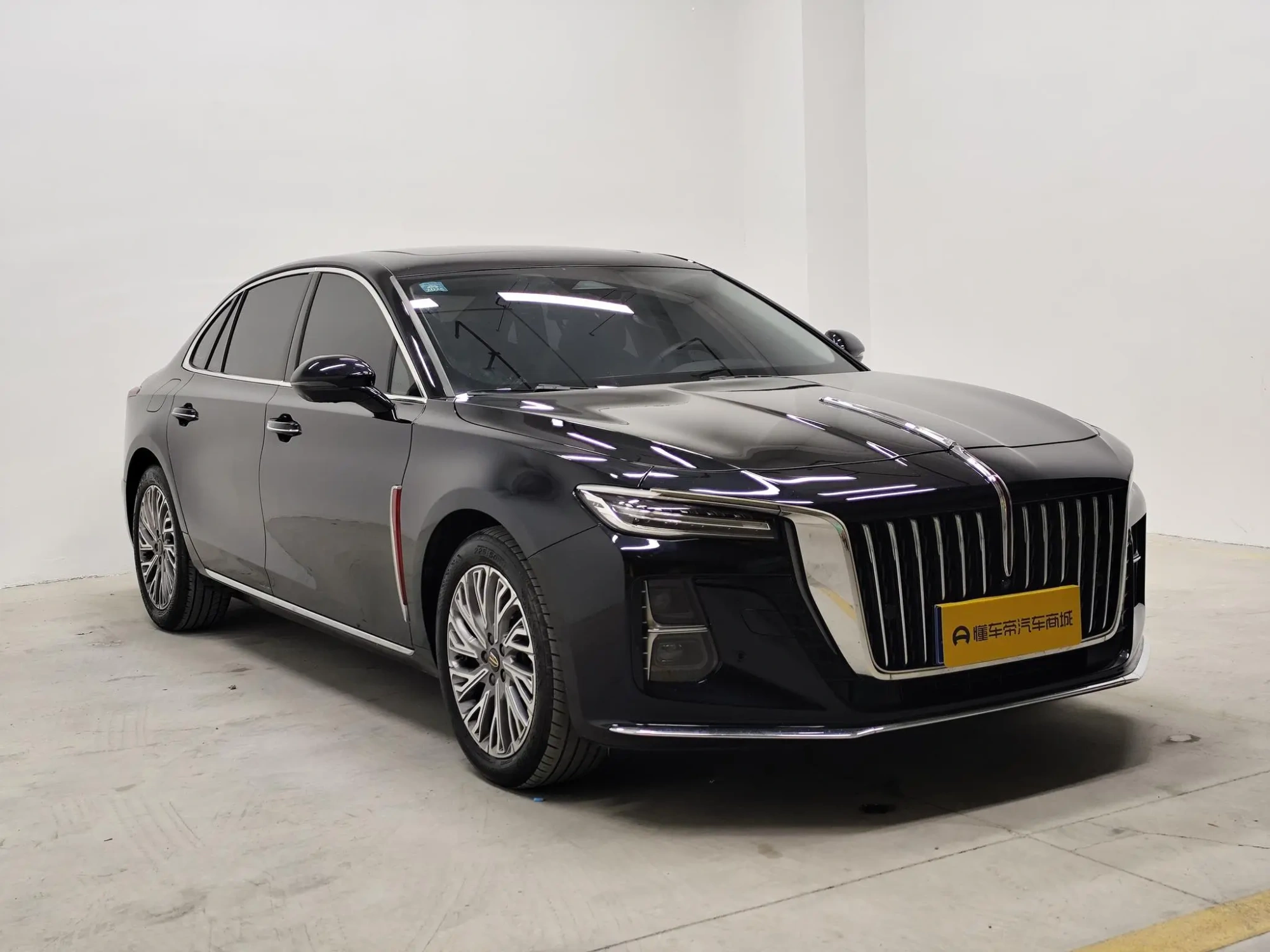Hongqi Hongqi H5 2.0T Automatic Zhilian Qichang Version