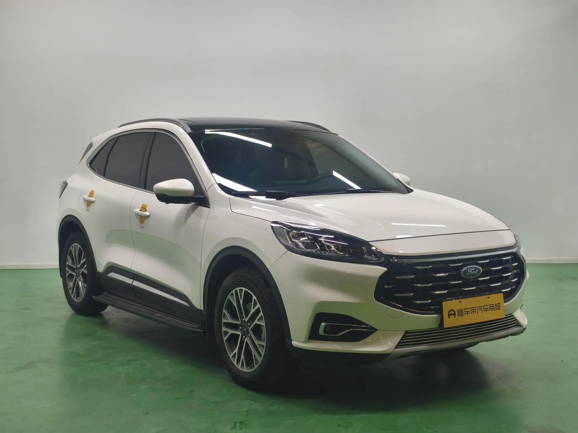 Ford Ruiji EcoBoost 245 two-wheel drive Yaoxiang model