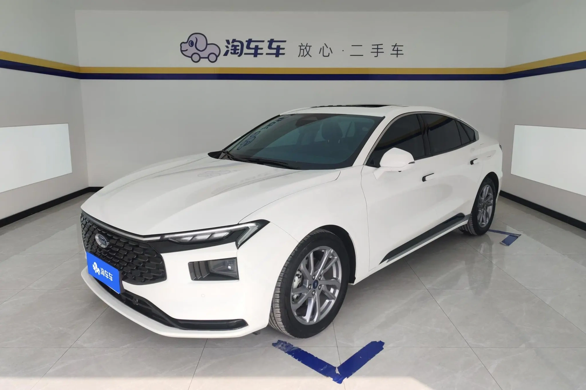 Ford Mondeo EcoBoost 180 Luxury