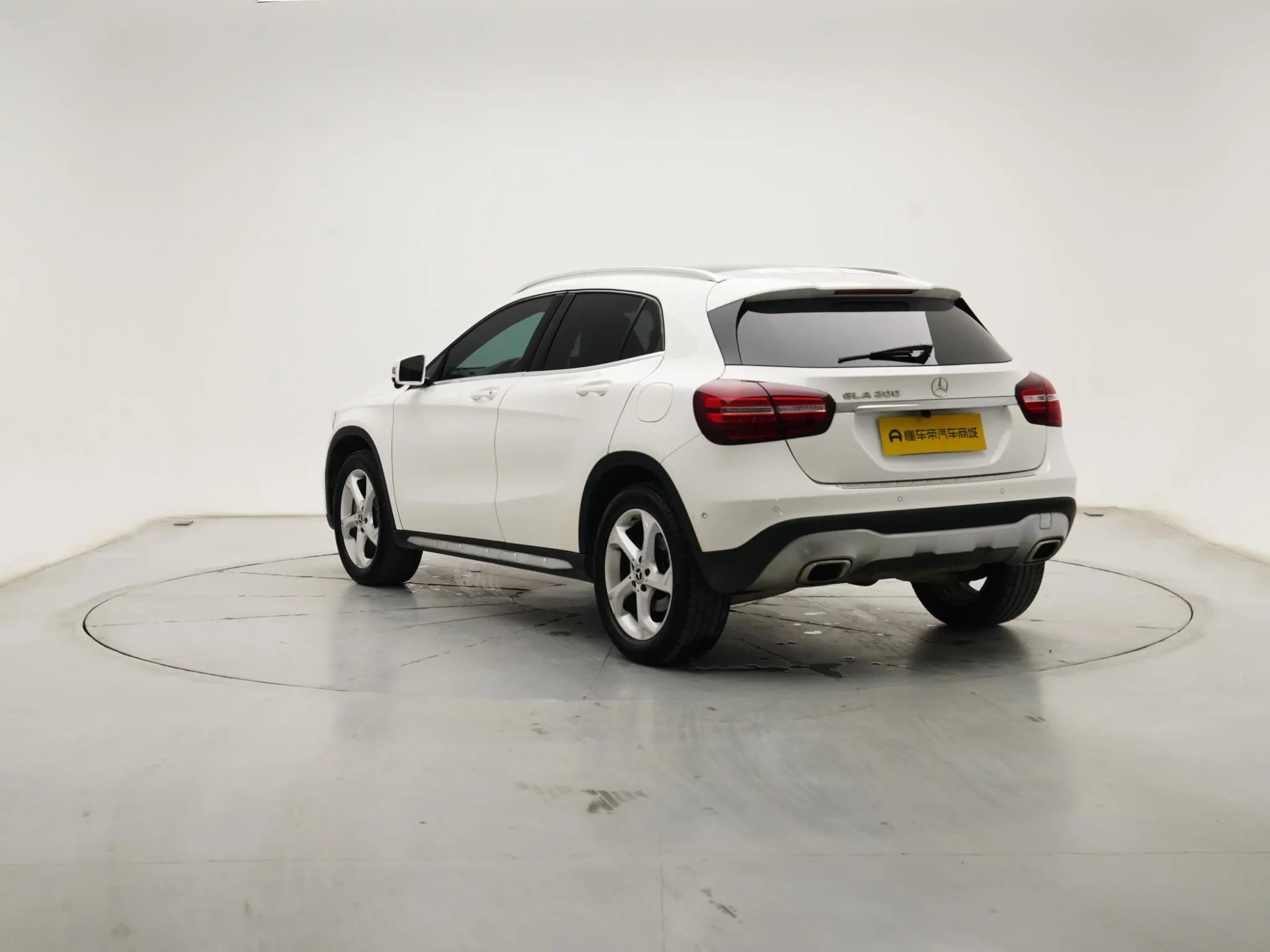 Mercedes-Benz Mercedes-Benz GLA GLA 200 dynamic type