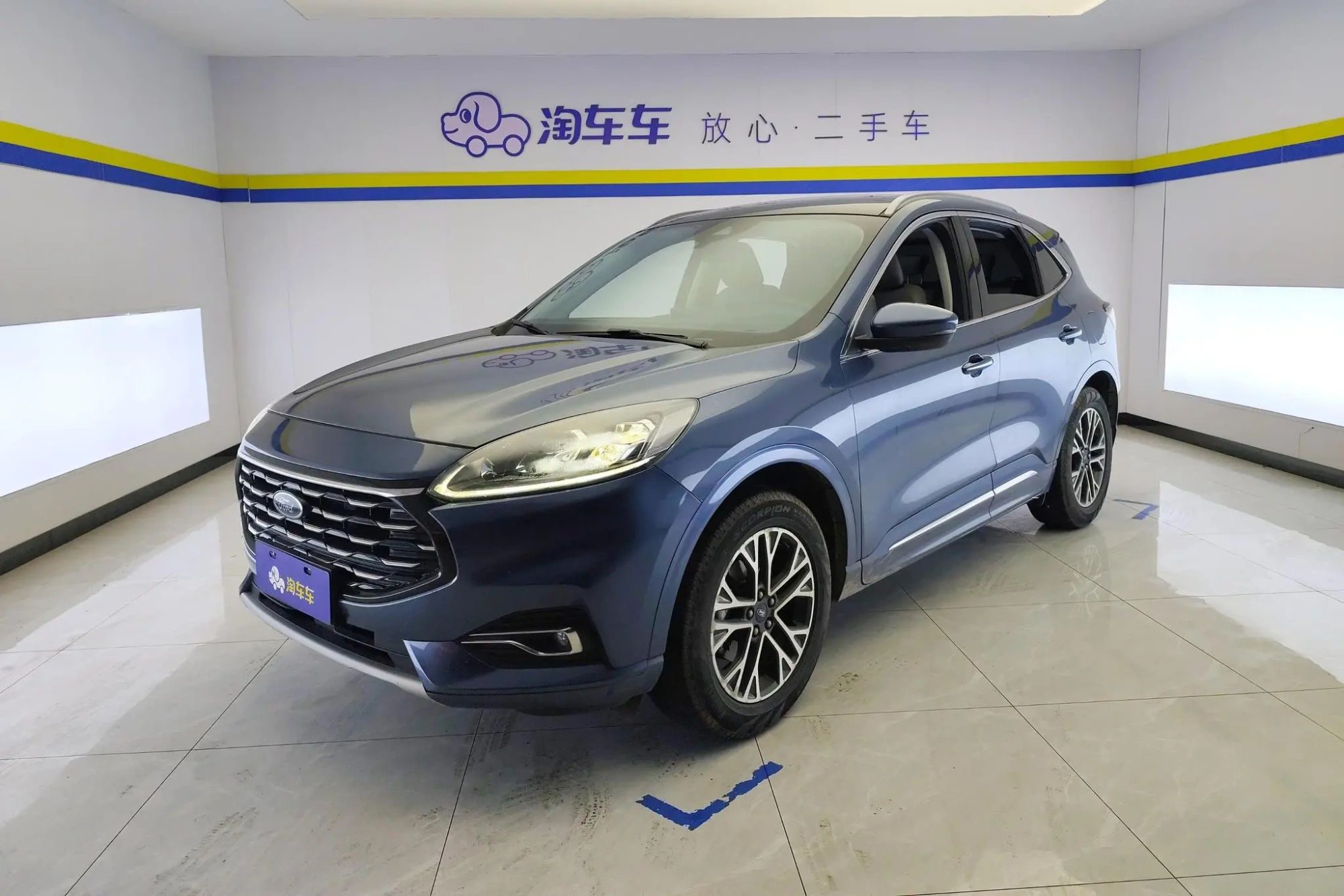 Ford Ruiji EcoBoost 245 four-wheel drive Jiaxiang model
