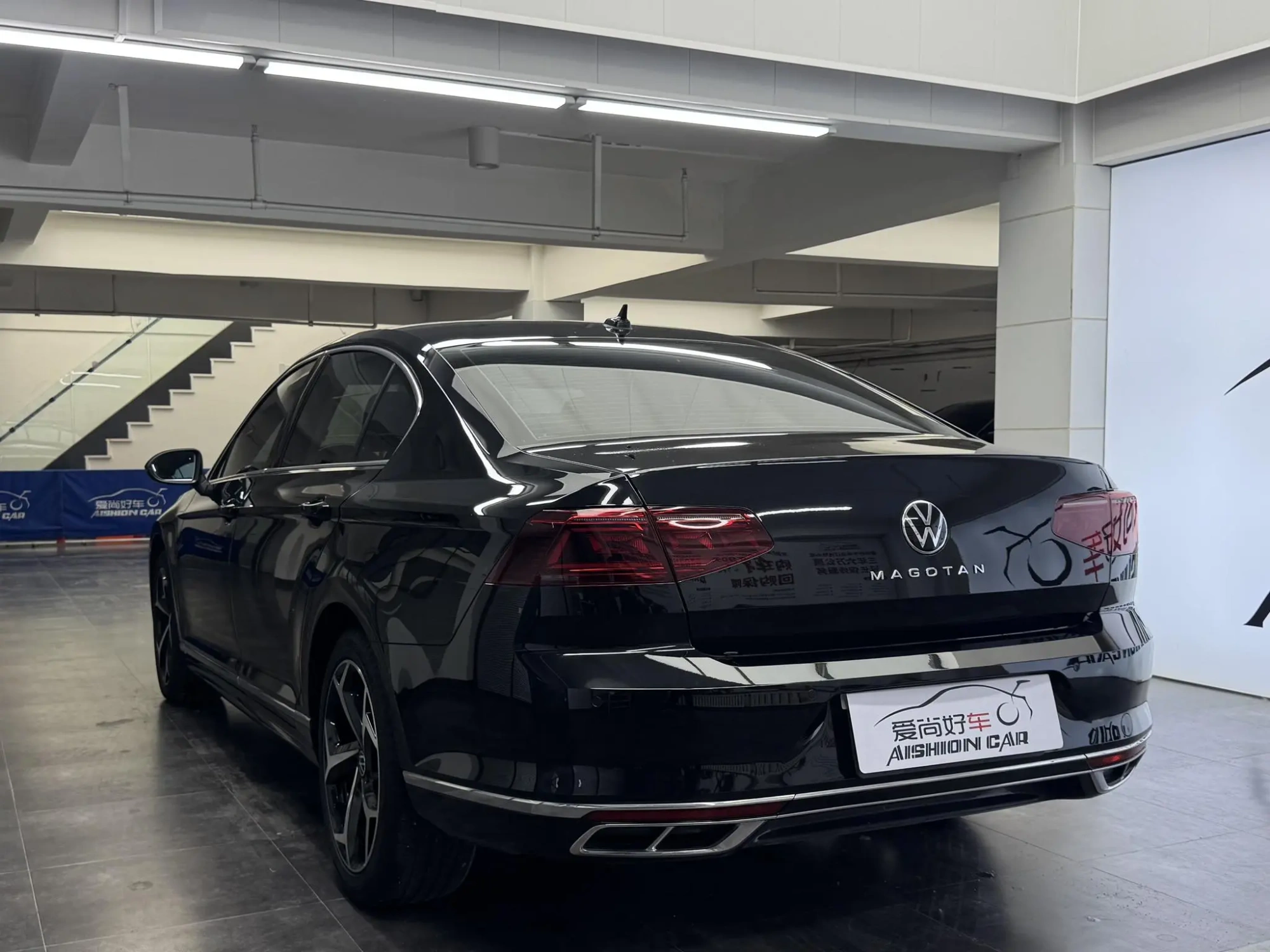 Volkswagen Magotan 2 million commemorative edition 330TSI DSG leading model