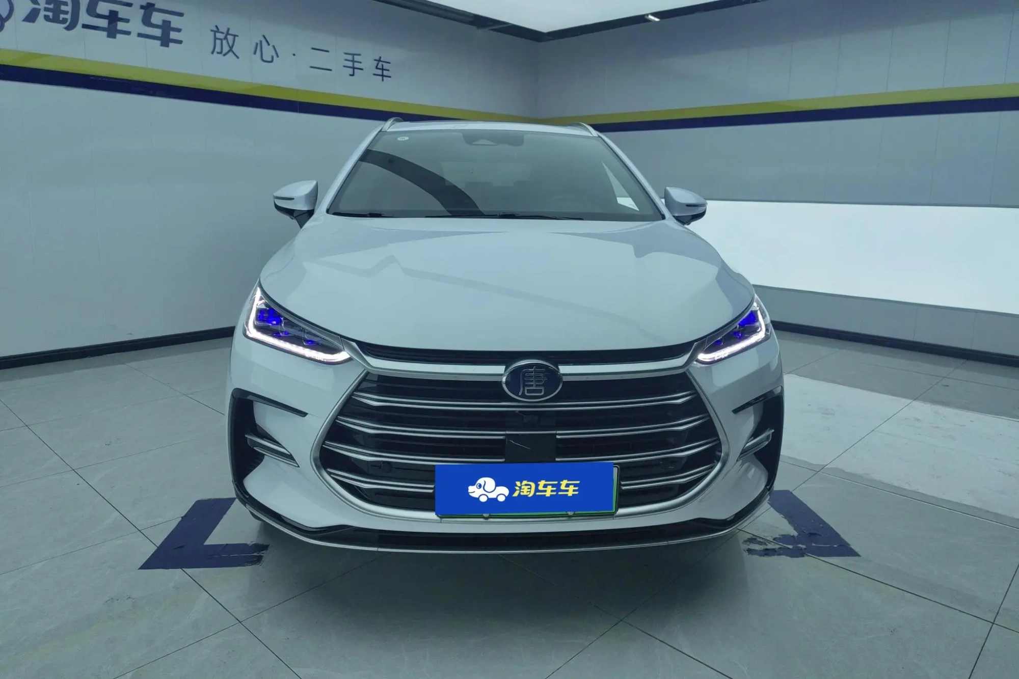 BYD Tang DM DM-i 1.5T 112KM premium type
