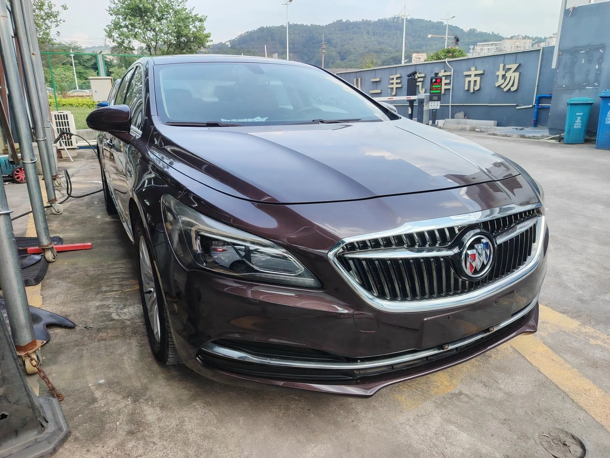 Buick Lacrosse 20T leading type