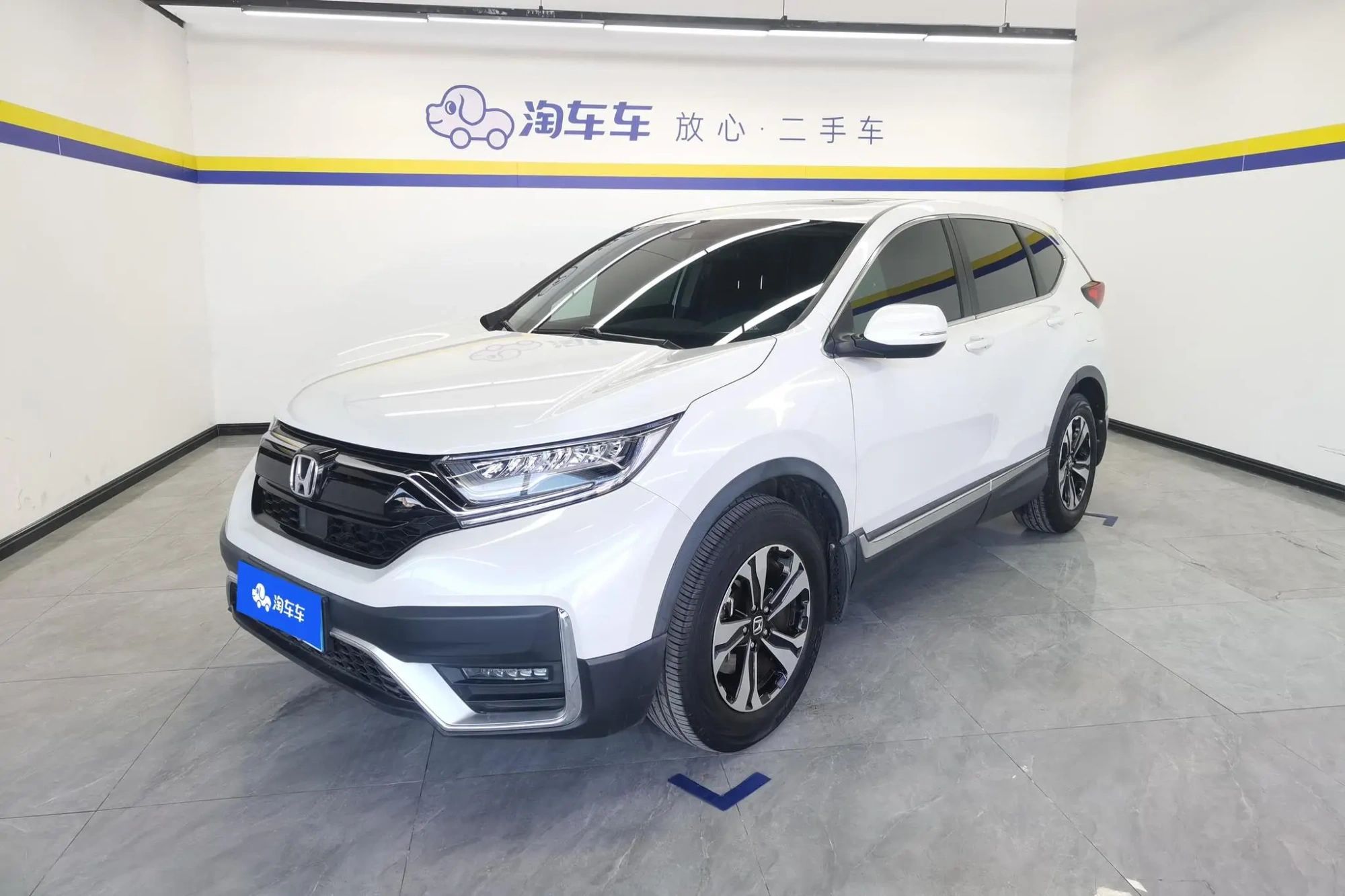 Honda Honda CR-V 240TURBO CVT two-wheel drive fashion edition