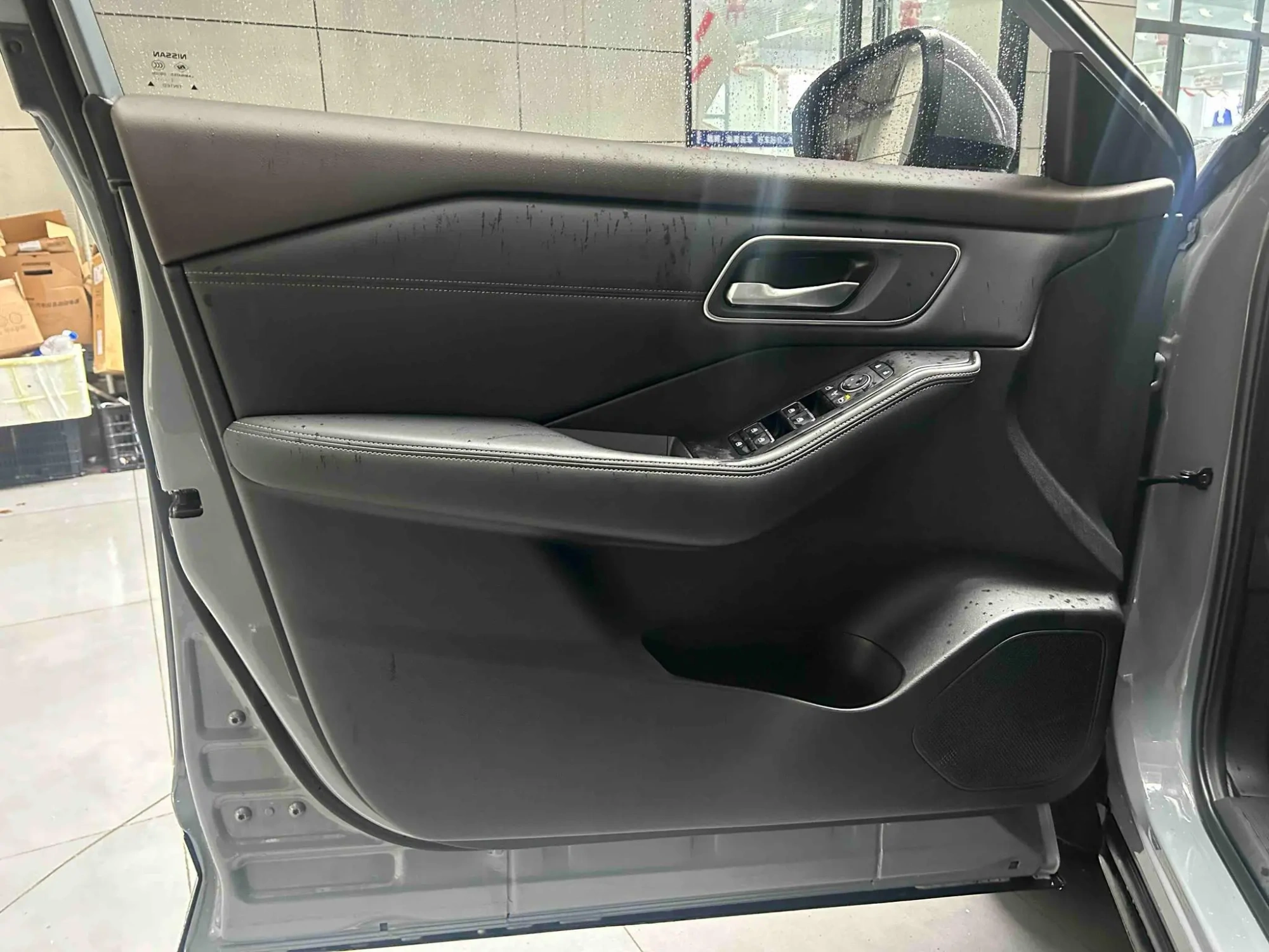Nissan Qijun VC-Turbo 300 CVT 2WD Deluxe Edition