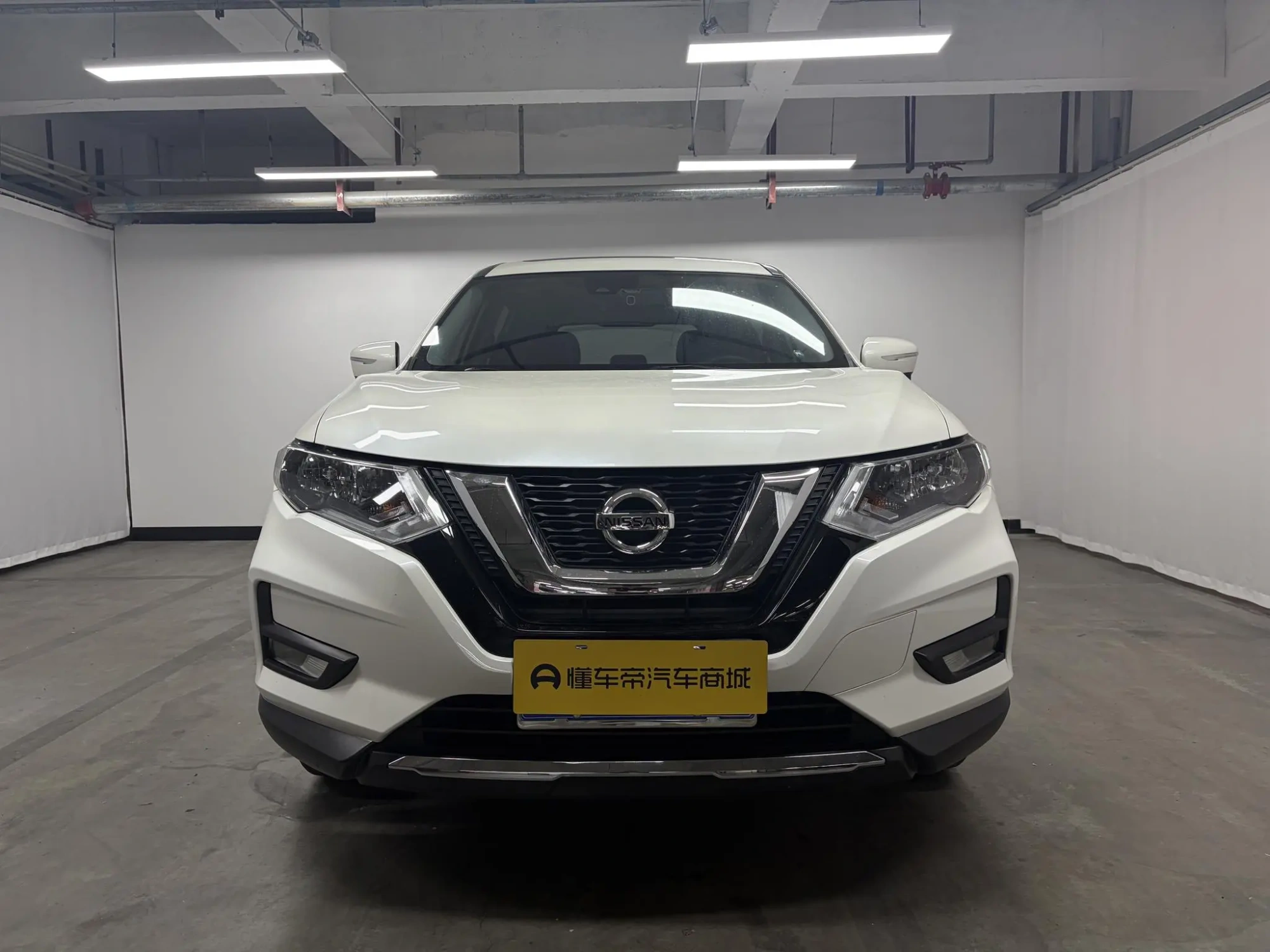 Nissan Qijun 2.0L CVT Zhilian Comfort Edition 2WD