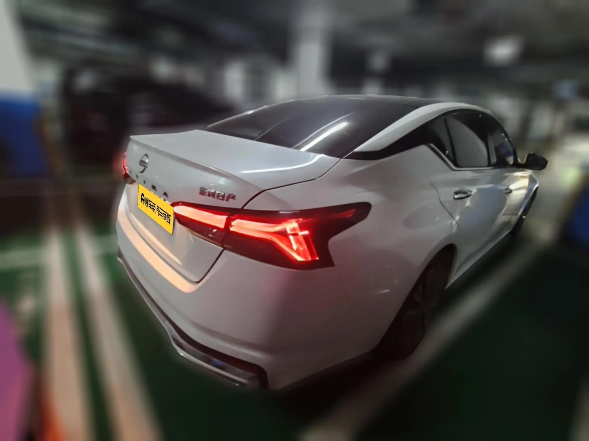 Nissan Teana 2.0L XL-Upr Premium Edition