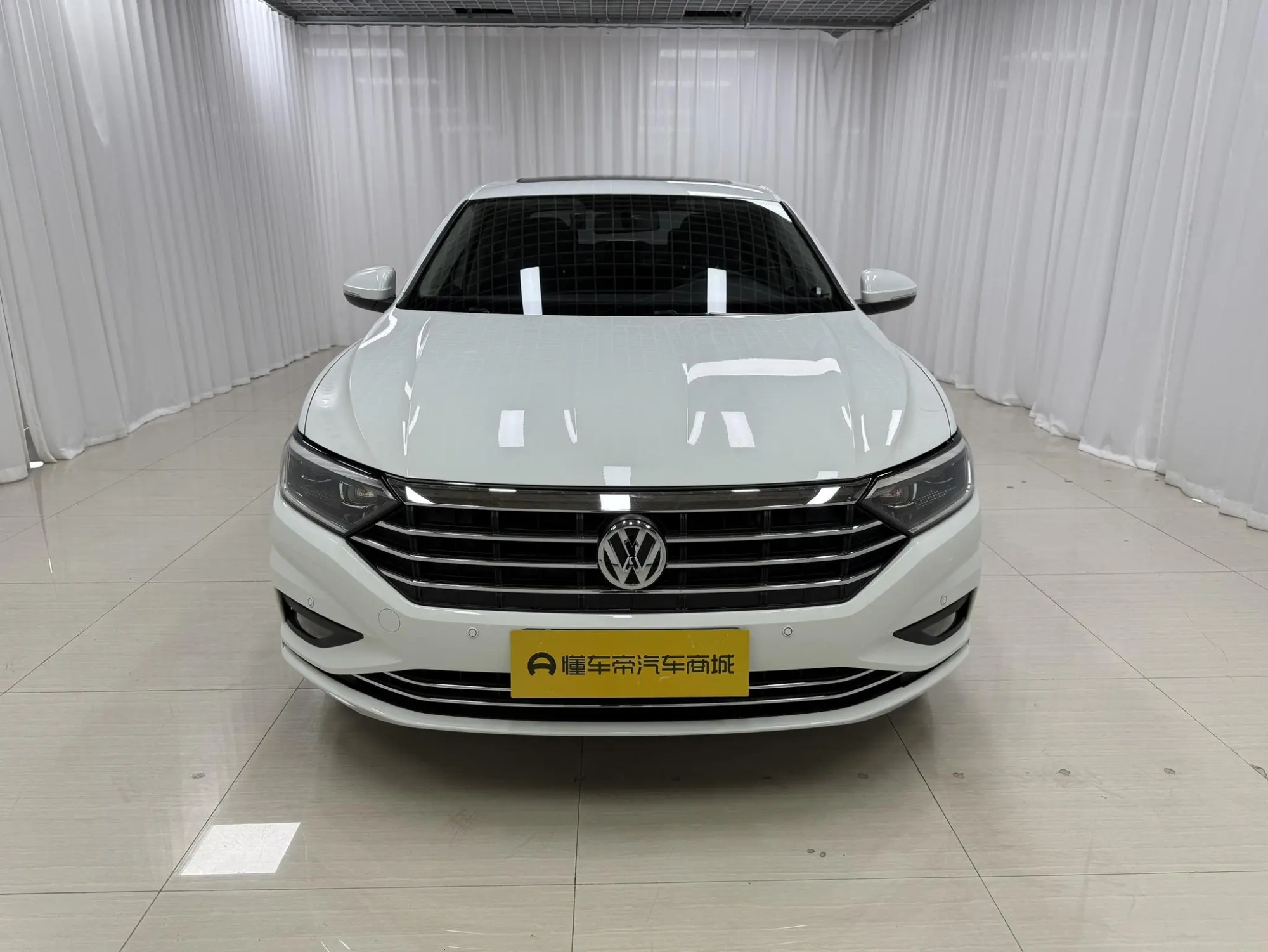 Volkswagen Sagitar 280TSI DSG Beyond Edition