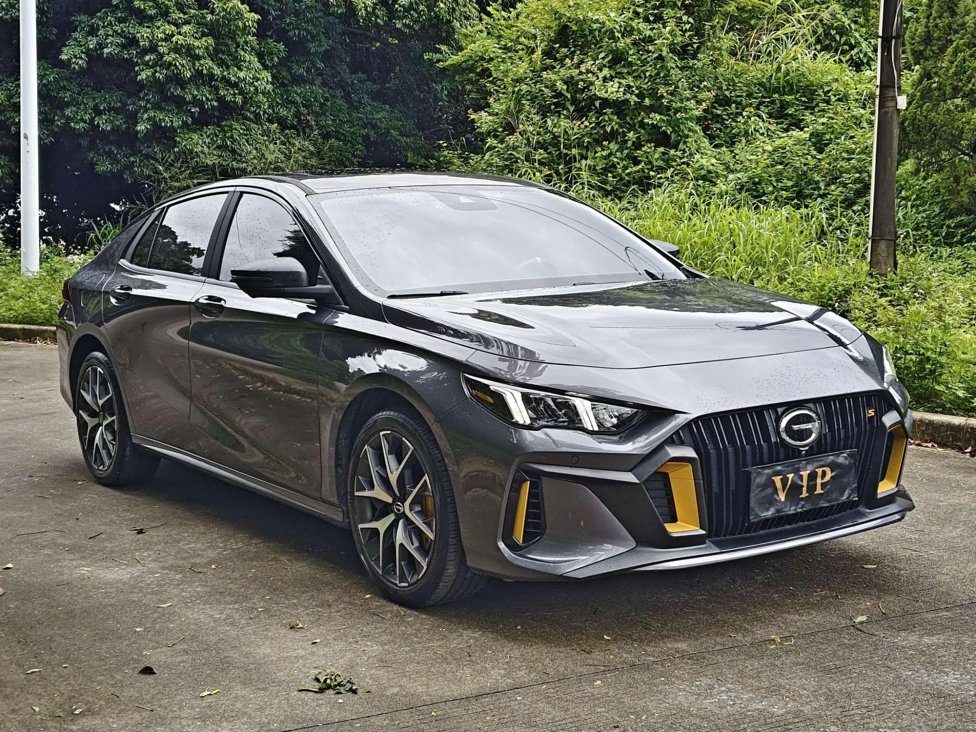GAC Shadow Leopard 270T J16 R-Style track version