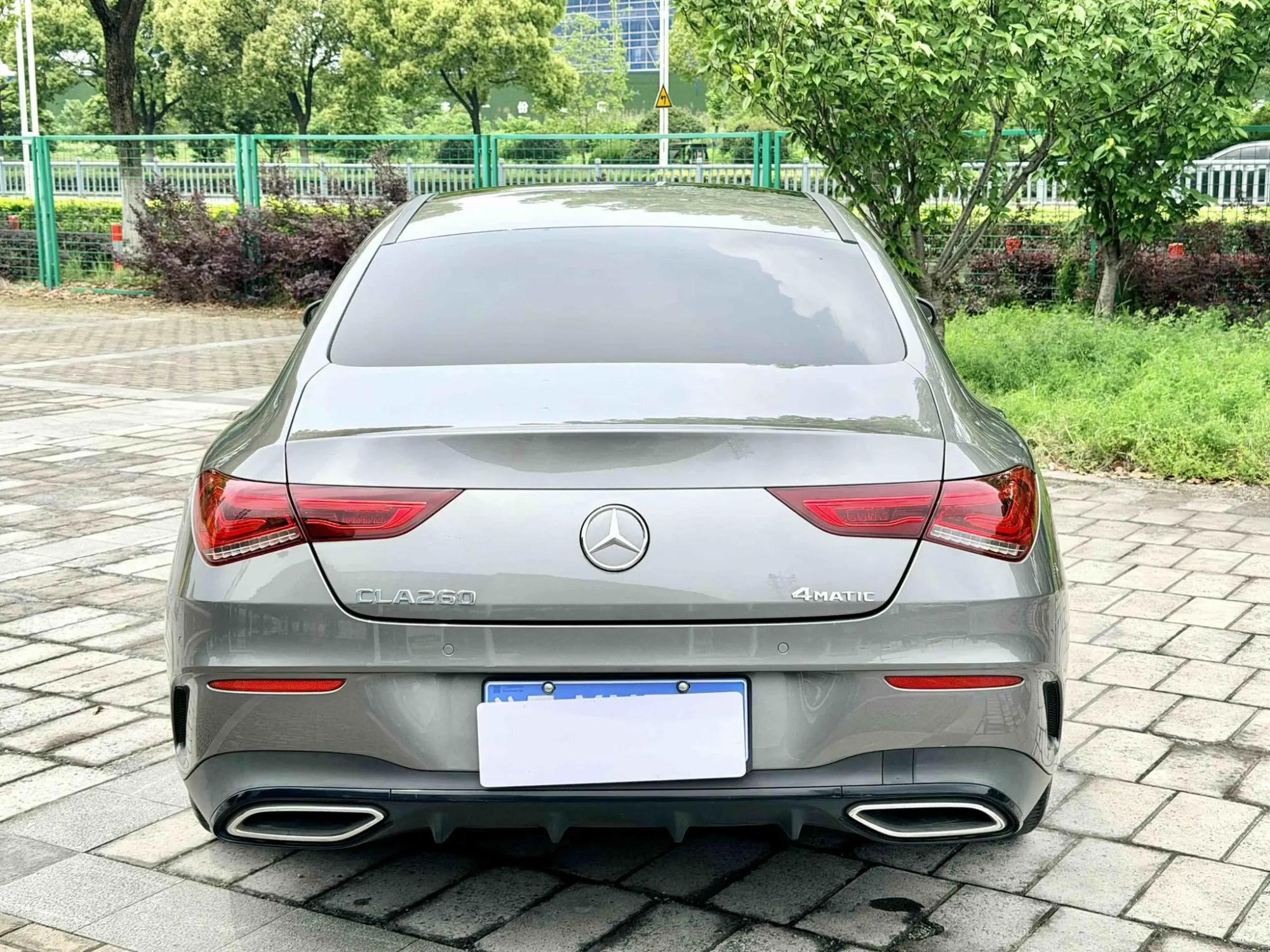 Mercedes-Benz Mercedes-Benz CLA CLA 260 4MATIC four-door coupe
