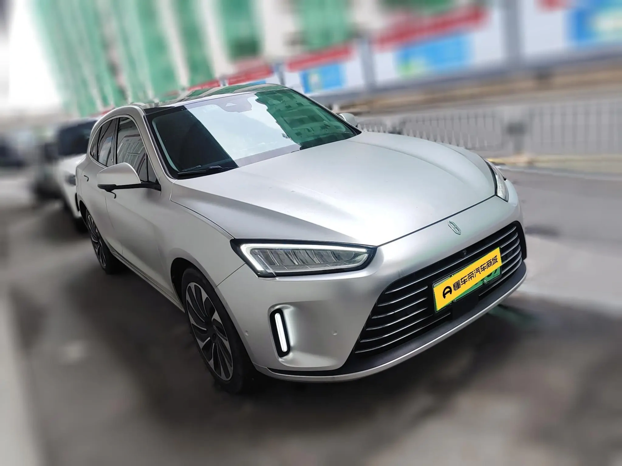 AITO Ask the world M5 Extended range four-wheel drive performance version